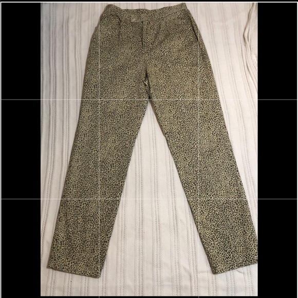 Liz Claiborne Leopard Pants - Picture 5 of 6